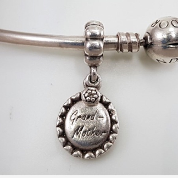 Pandora Charm (Grand-Mother) Bracelet - Picture 5 of 6